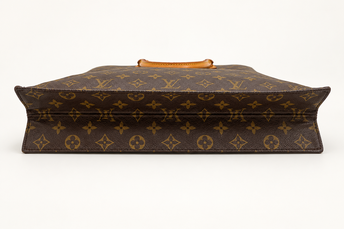 LOUIS VUITTON Sac plat