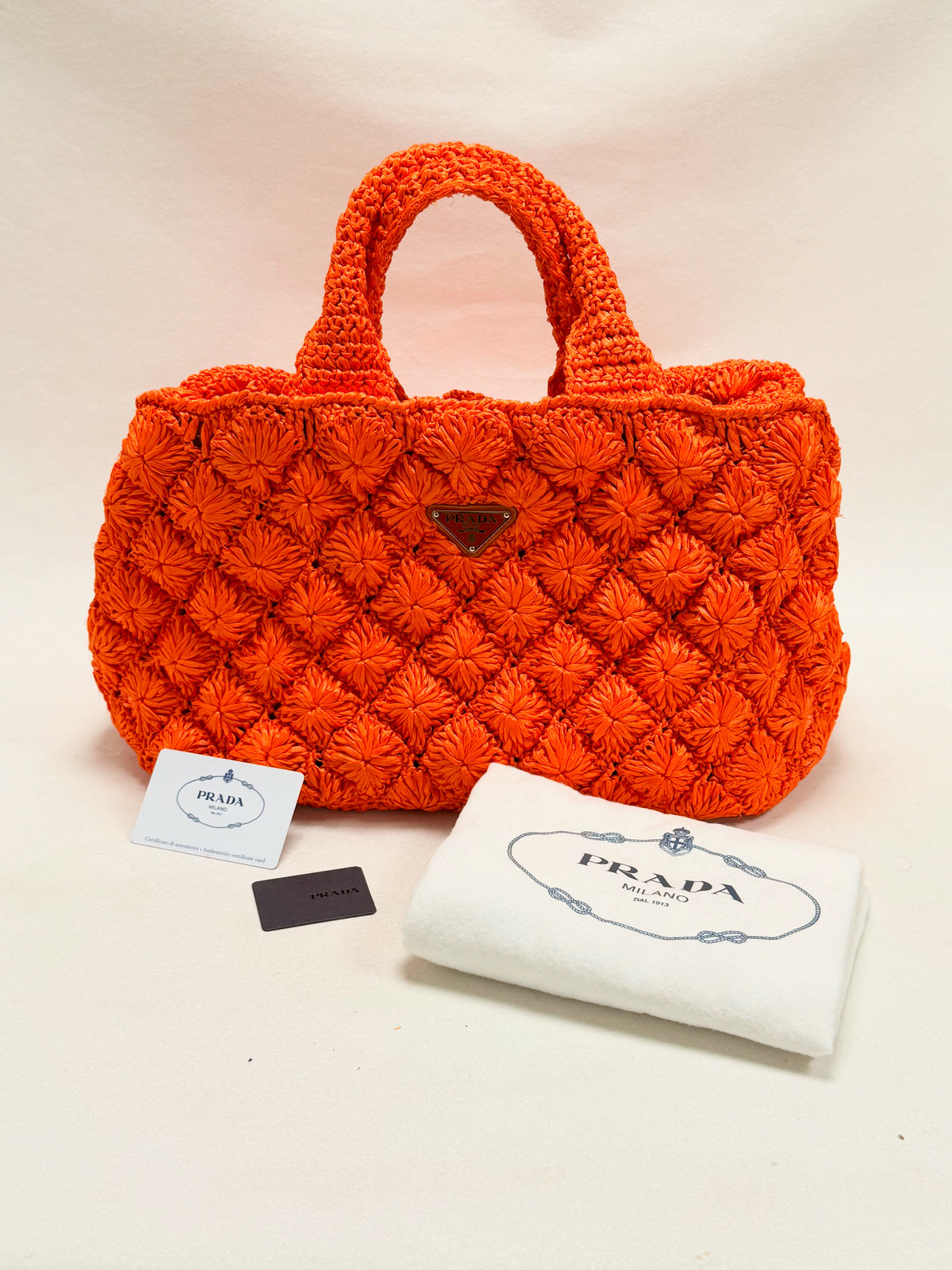 PRADA Panier en Raphia