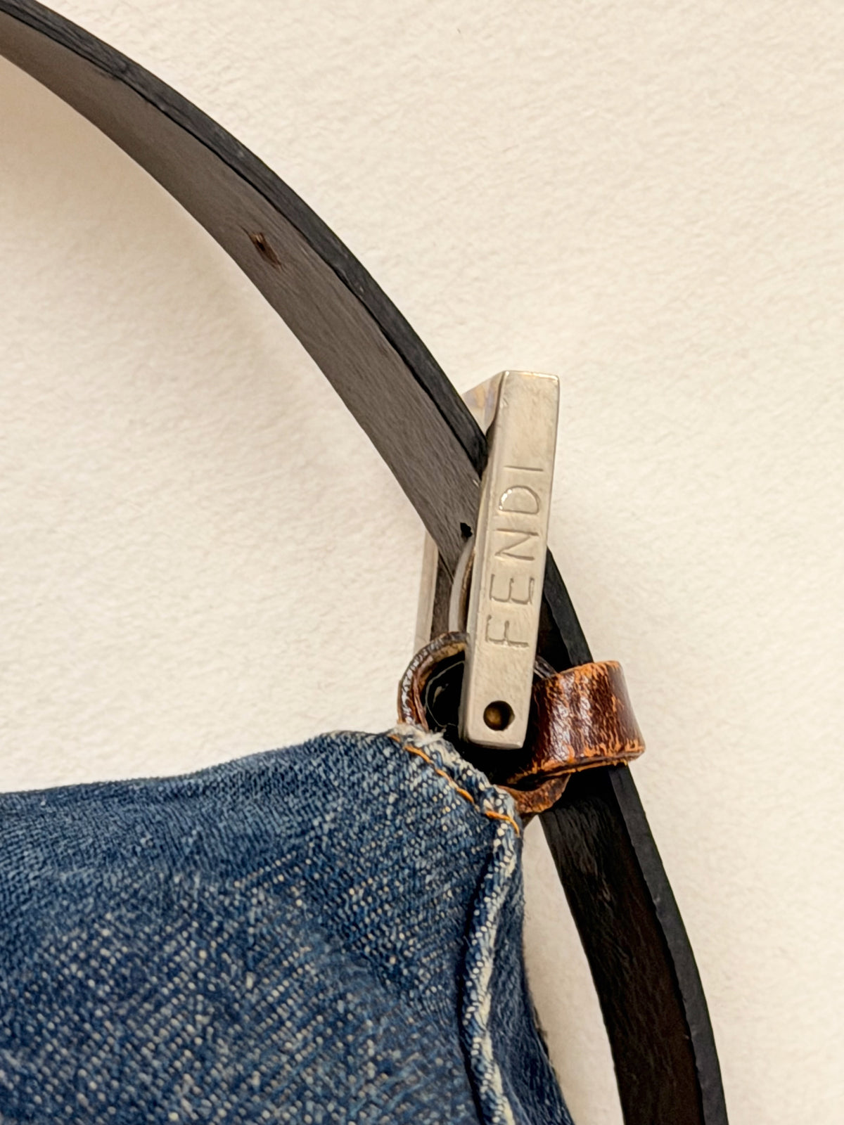 FENDI Sac Mamma Baguette Denim