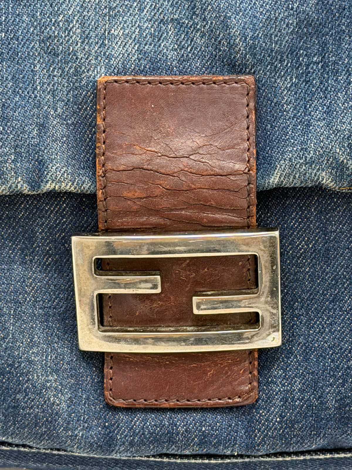 FENDI Sac Mamma Baguette Denim