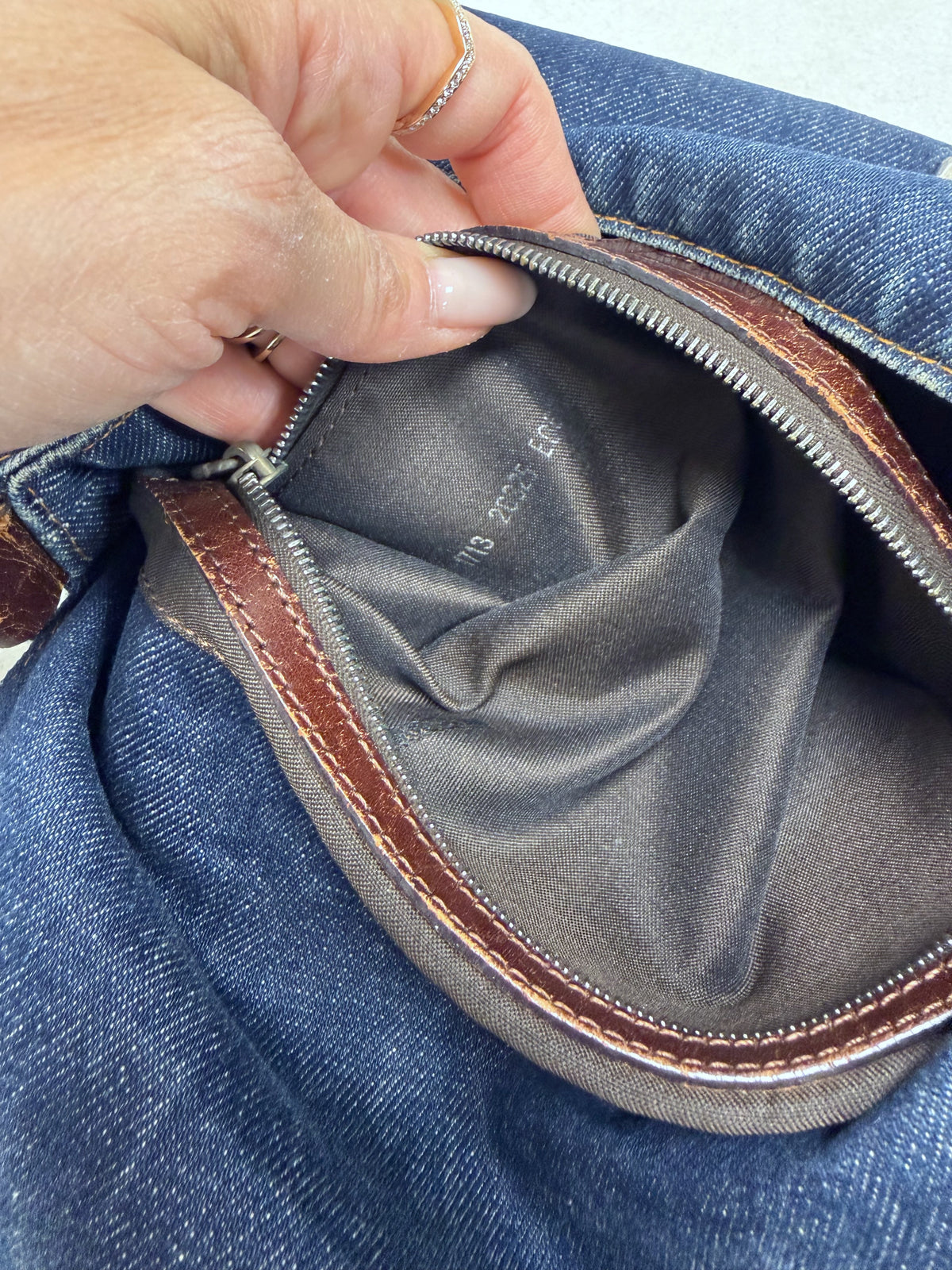 FENDI Sac Mamma Baguette Denim