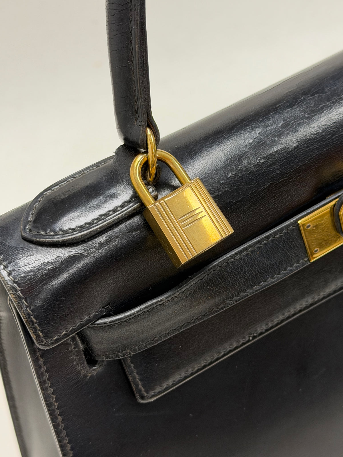 HERMÈS Sac Kelly 28 Box Navy