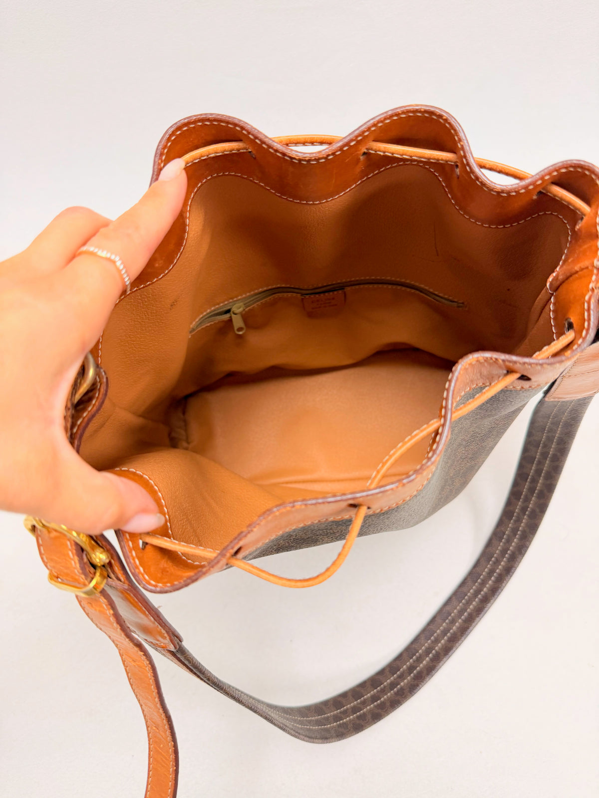 CÉLINE Sac Seau Triomphe