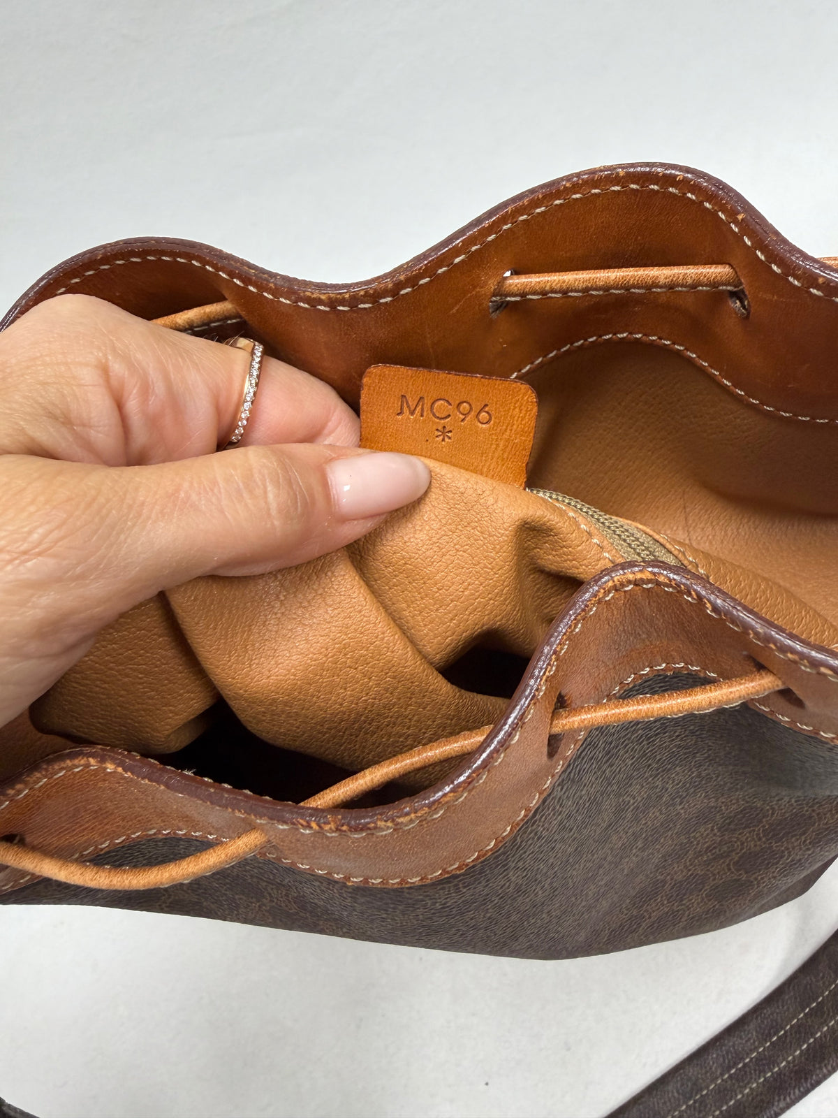 CÉLINE Sac Seau Triomphe