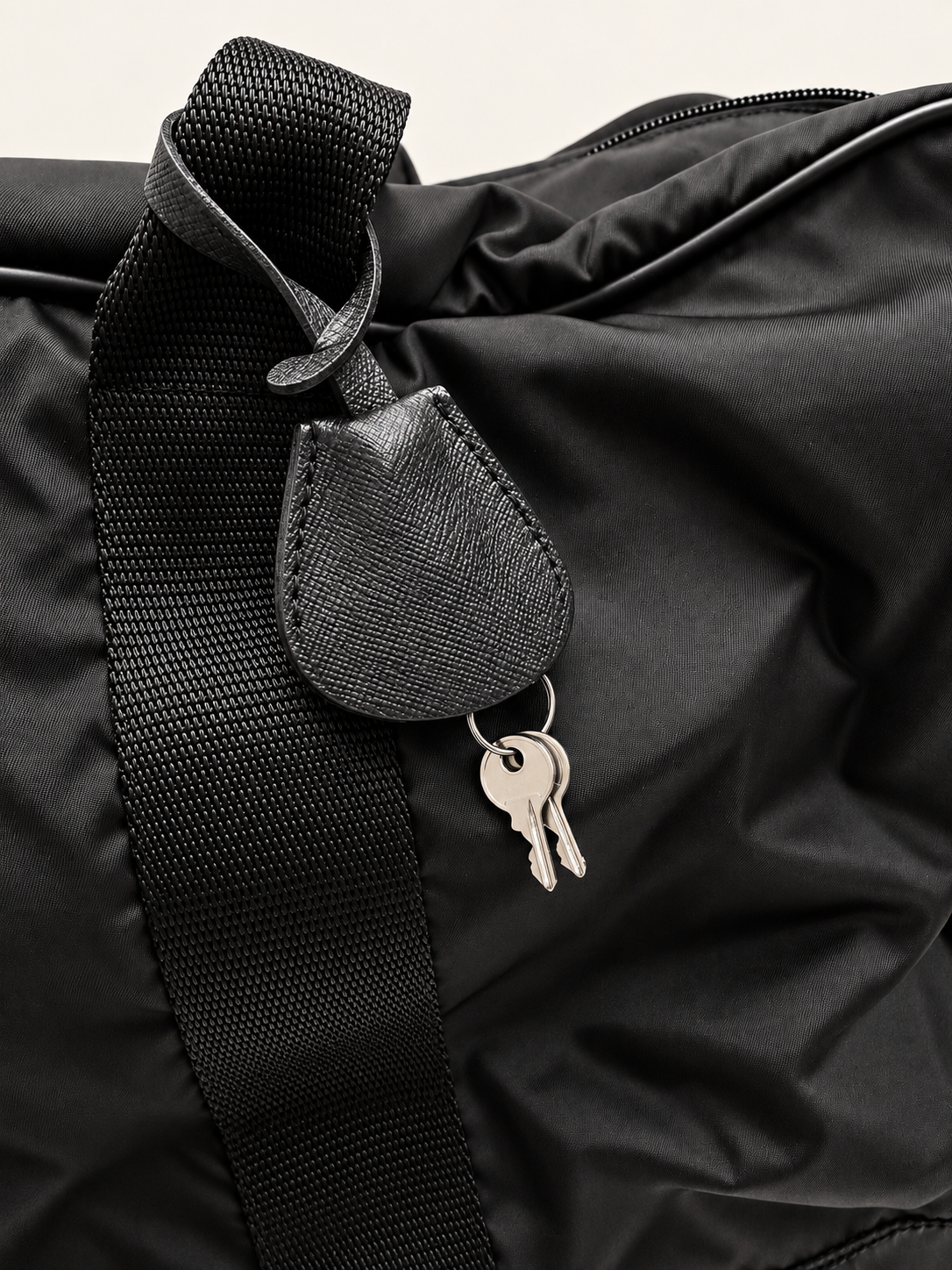 PRADA Sac de voyage Nylon