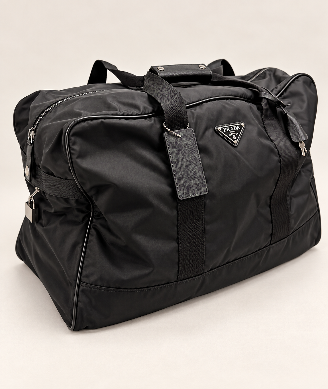 PRADA Sac de voyage Nylon