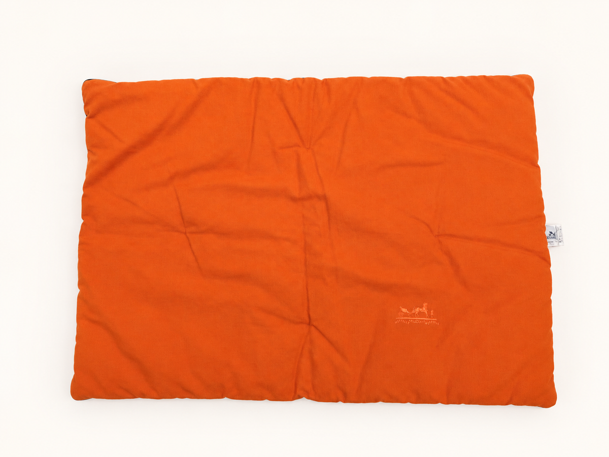 HERMÈS Tapis pour chien