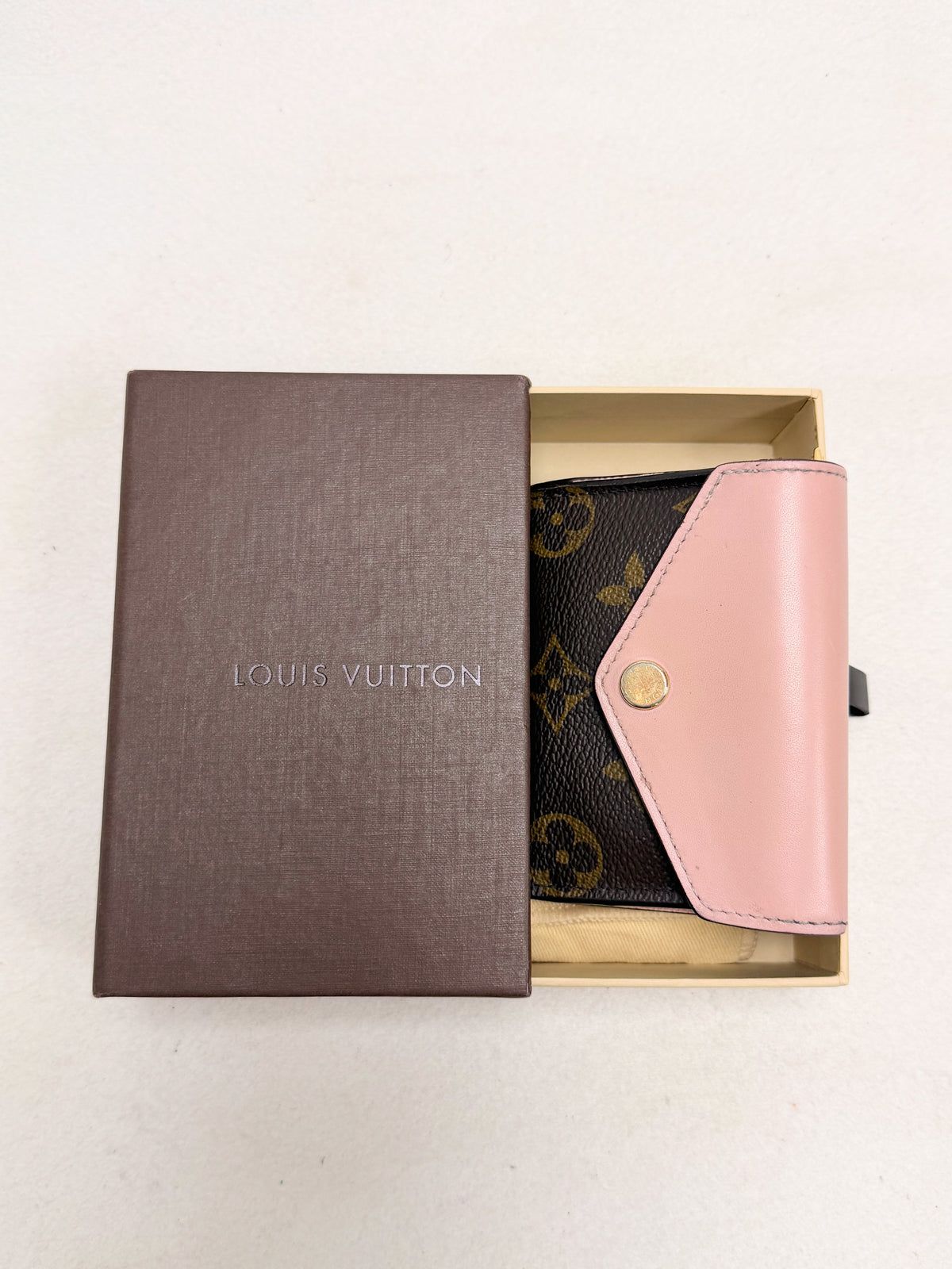 LOUIS VUITTON Porte-monnaie Victorine