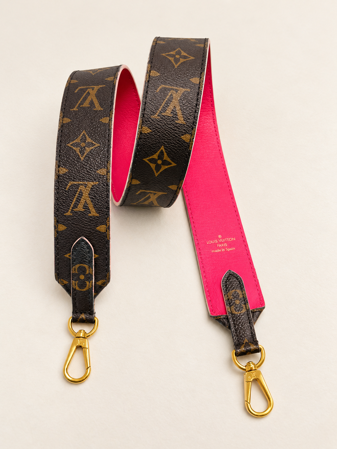 LOUIS VUITTON Bandoulière Monogramme