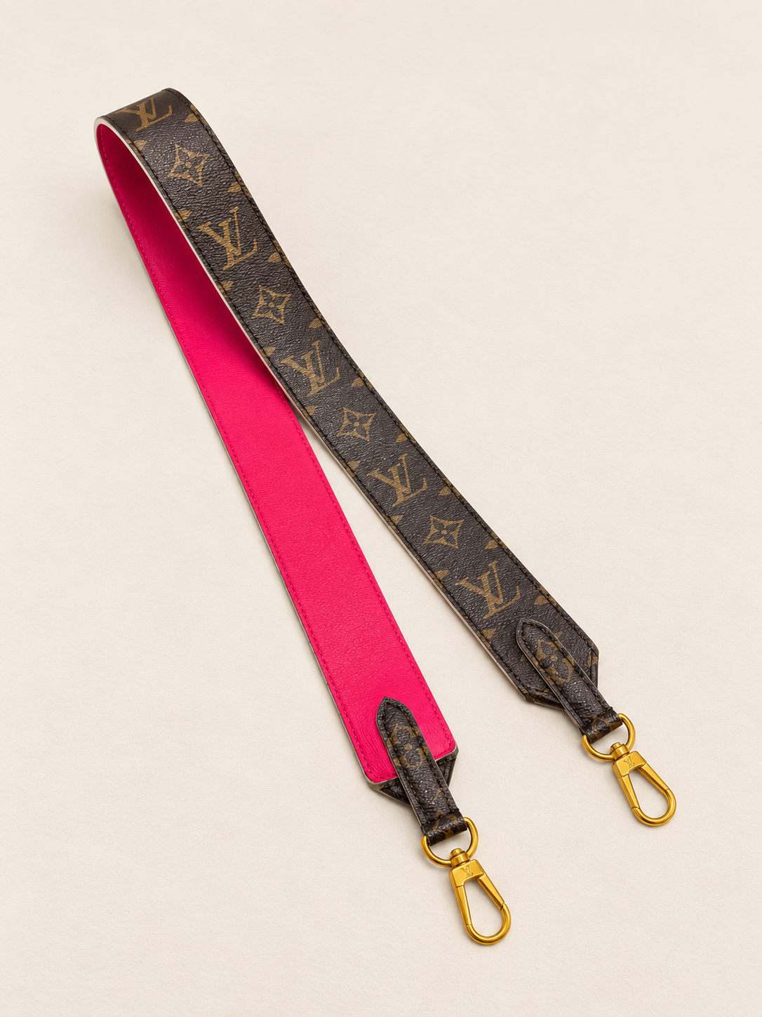 LOUIS VUITTON Bandoulière Monogramme