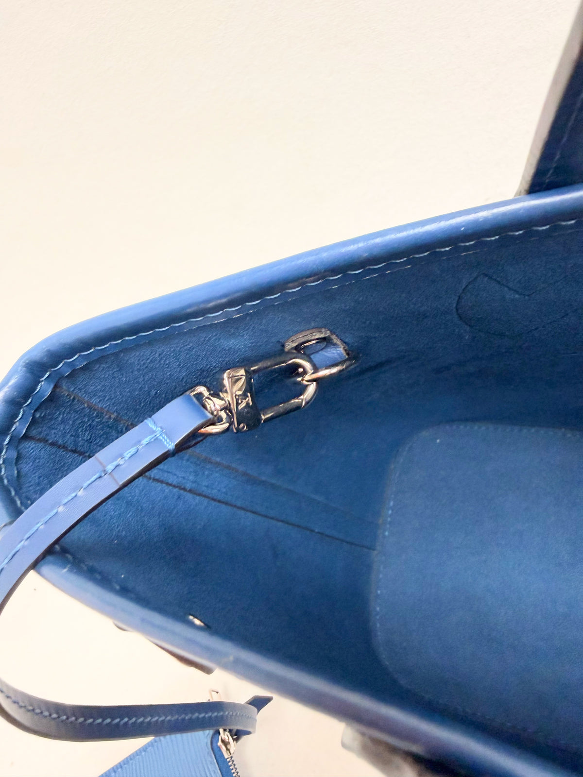LOUIS VUITTON Sac Neverfull MM