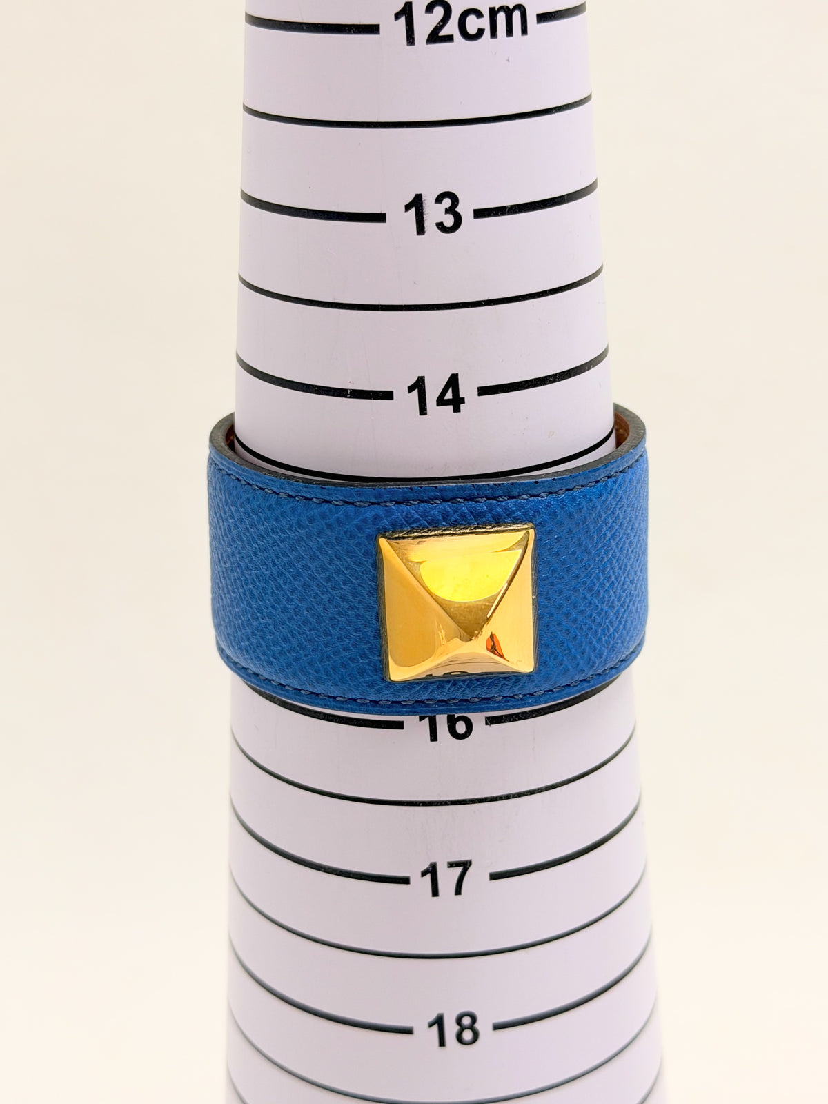 HERMÈS Bracelet Clou Médor