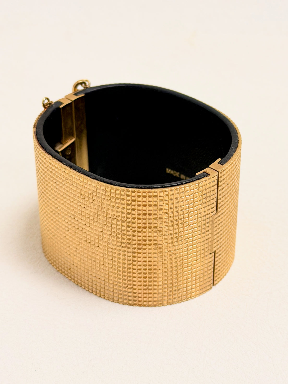 CÉLINE Manchette Minimaliste
