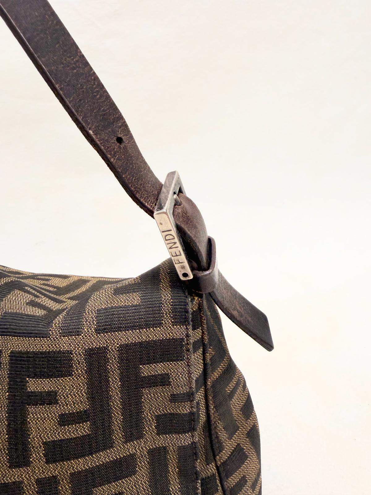 FENDI Sac Mamma Baguette Zucca