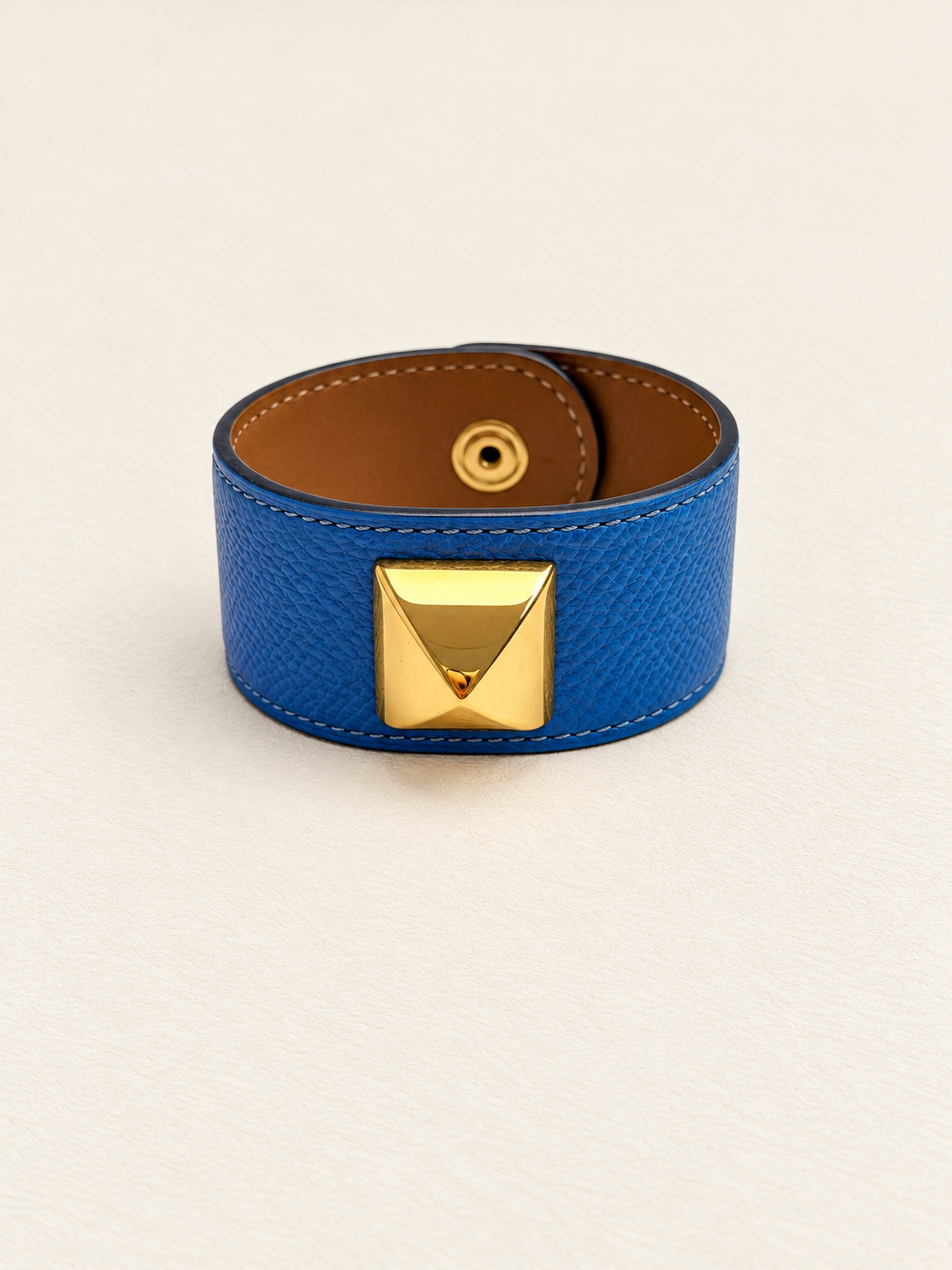 HERMÈS Bracelet Clou Médor