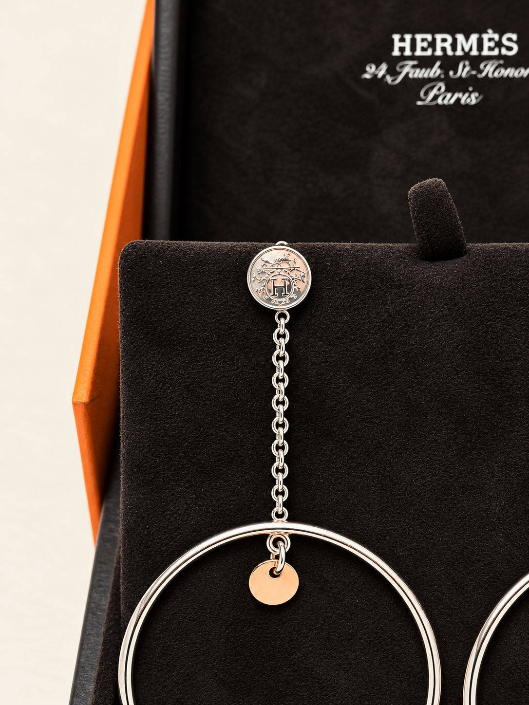 HERMÈS Boucles d'oreilles Ex-Libris