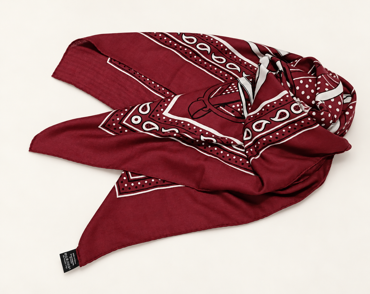 HERMÈS Foulard Grand manège Bandana