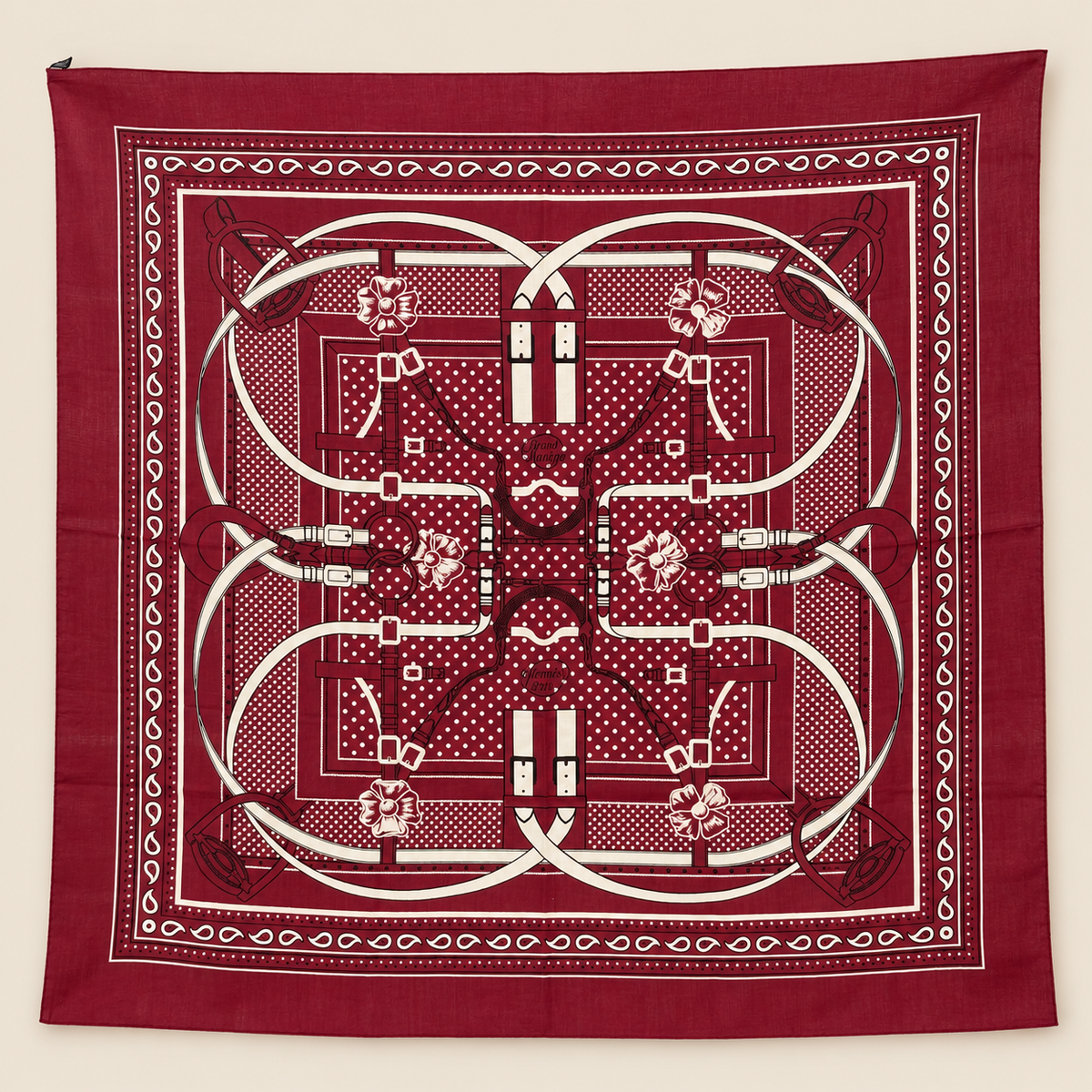 HERMÈS Foulard Grand manège Bandana