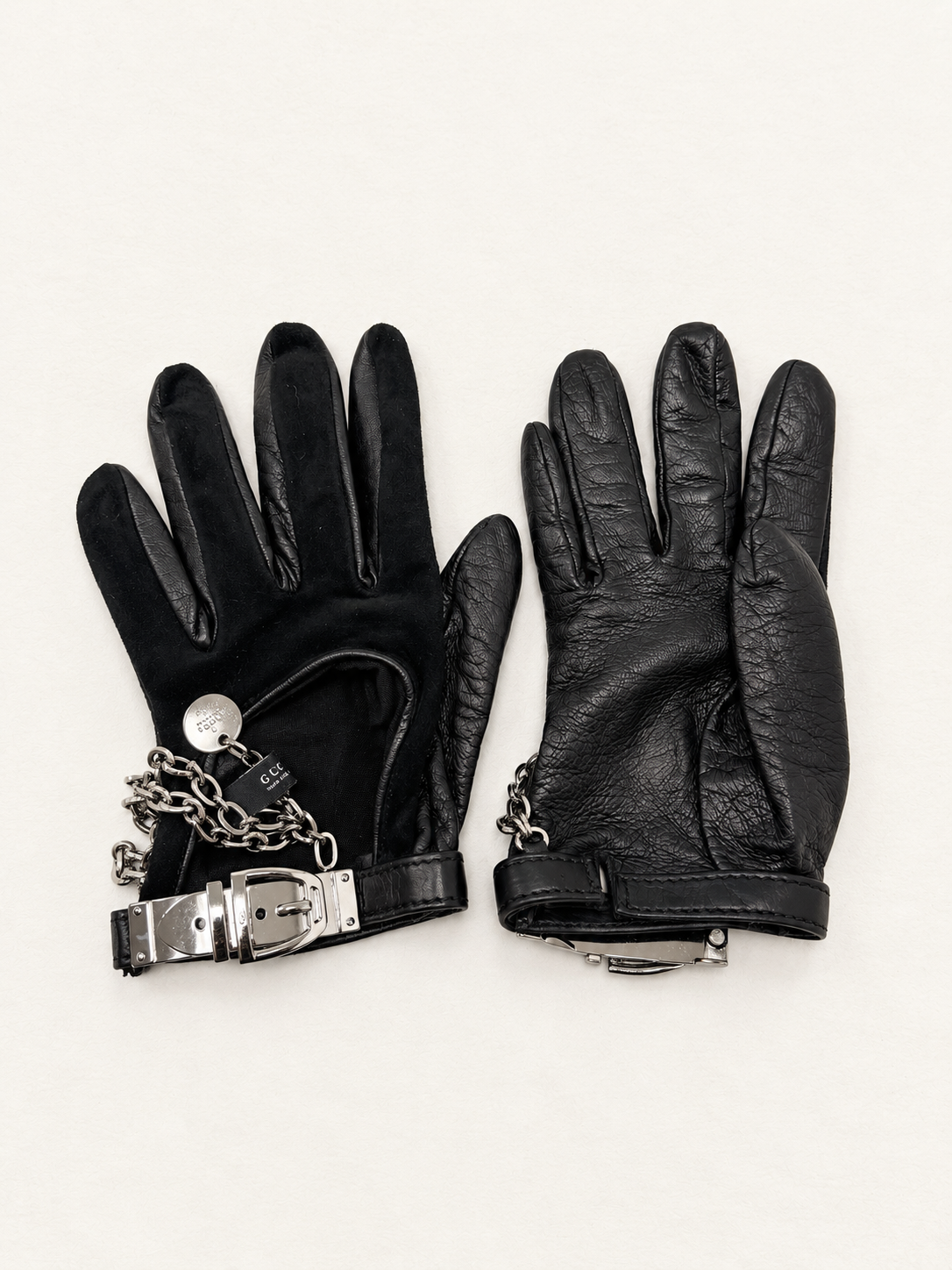 GUCCI  Gants en cuir
