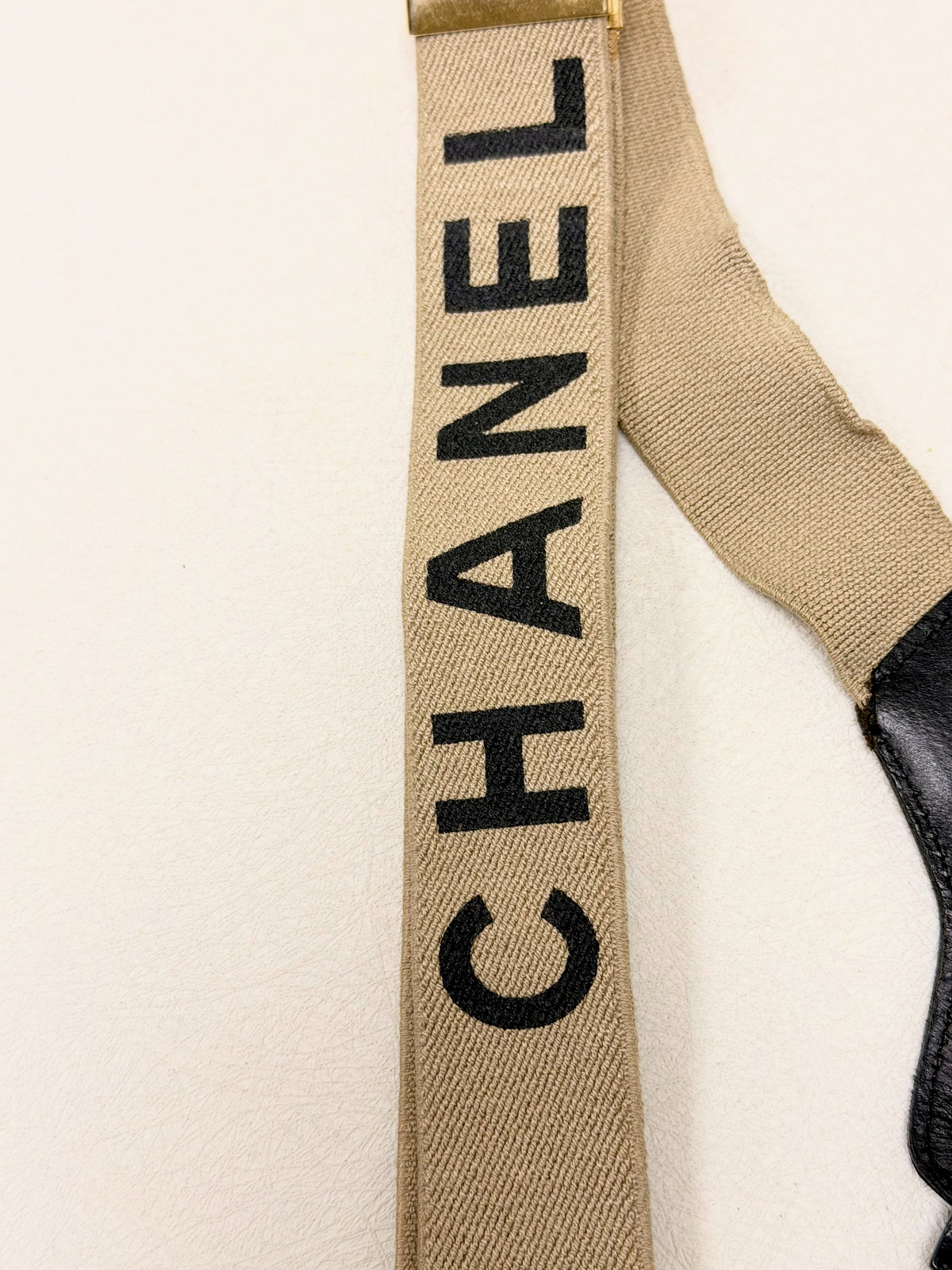 CHANEL Bretelles à logo 1994