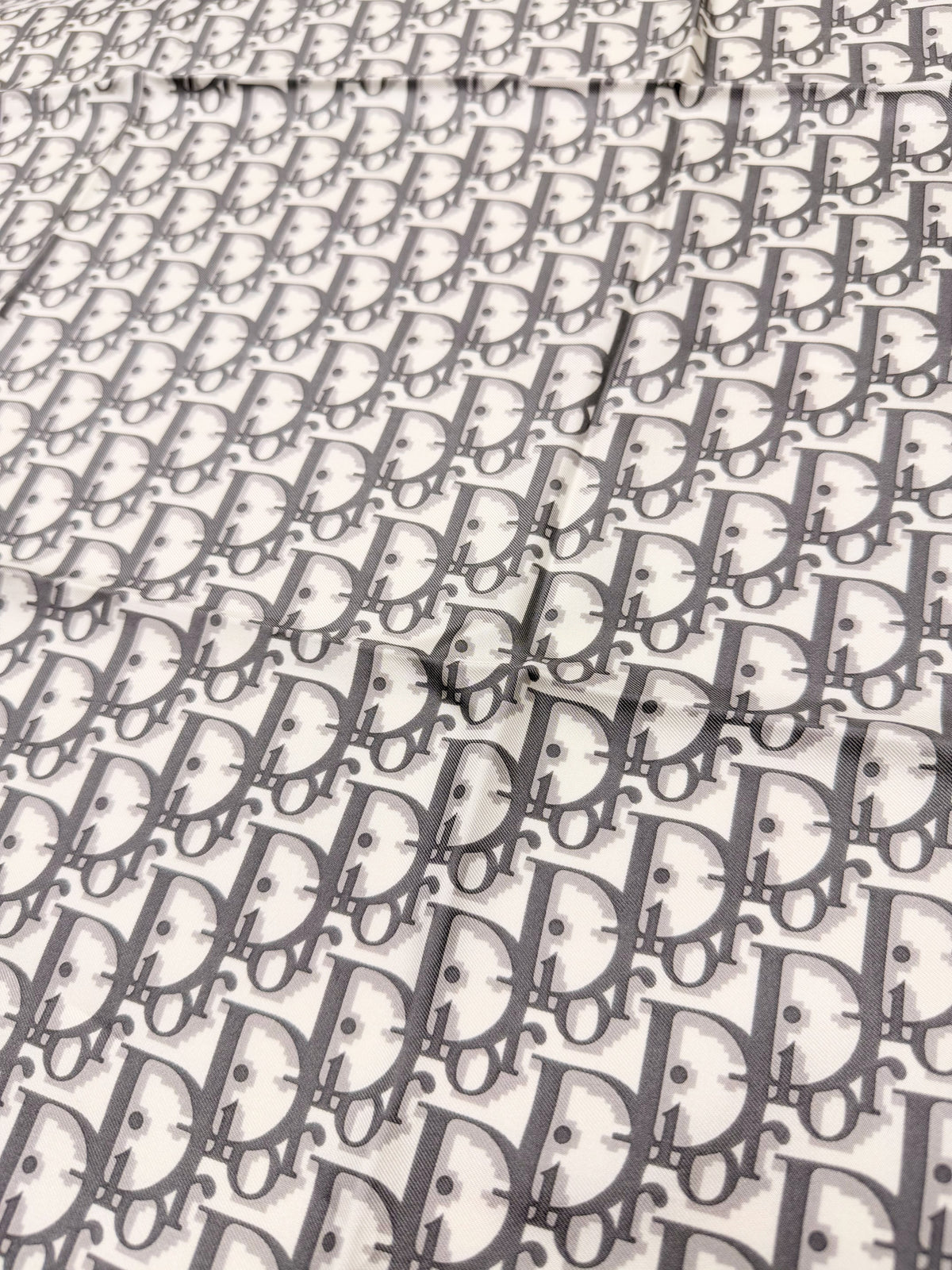 DIOR Foulard Carré Oblique en soie