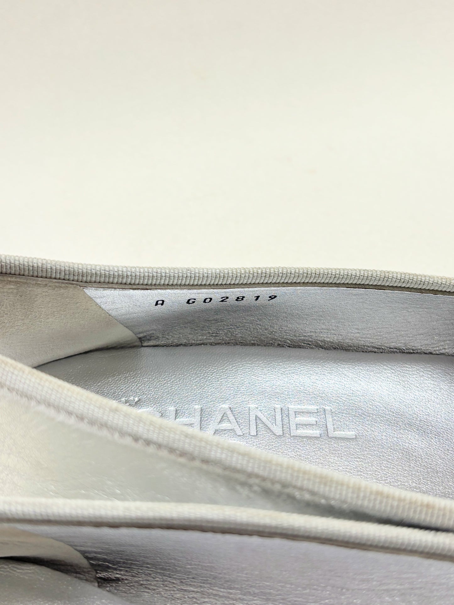 CHANEL Ballerines Argent