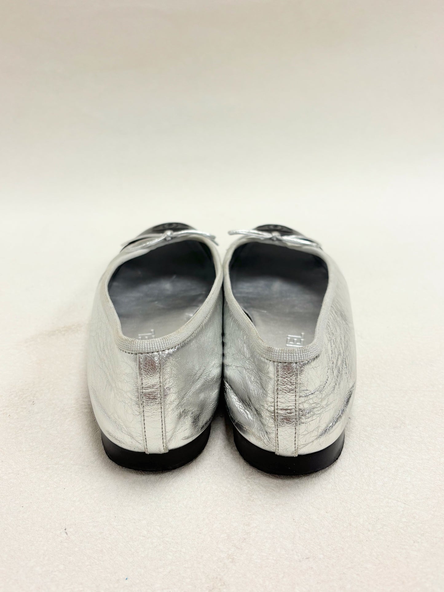 CHANEL Ballerines Argent