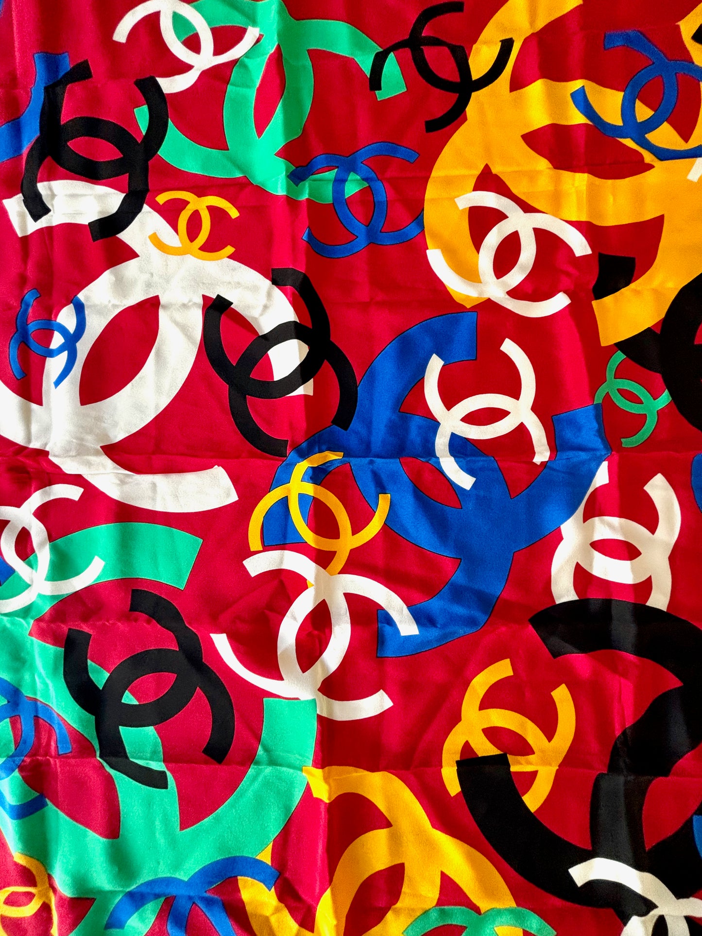CHANEL Foulard circa 90
