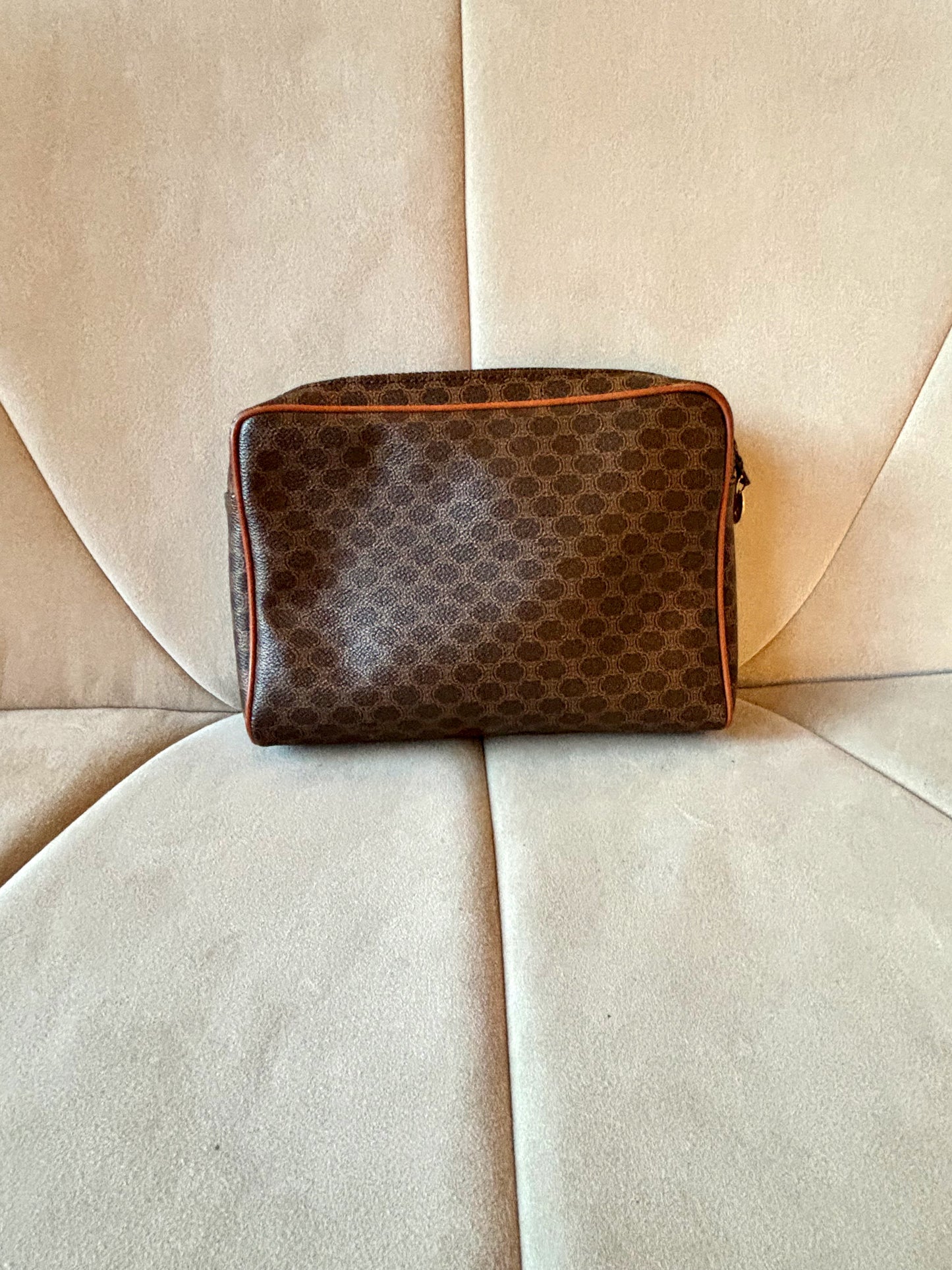 CÉLINE Pochette Triomphe
