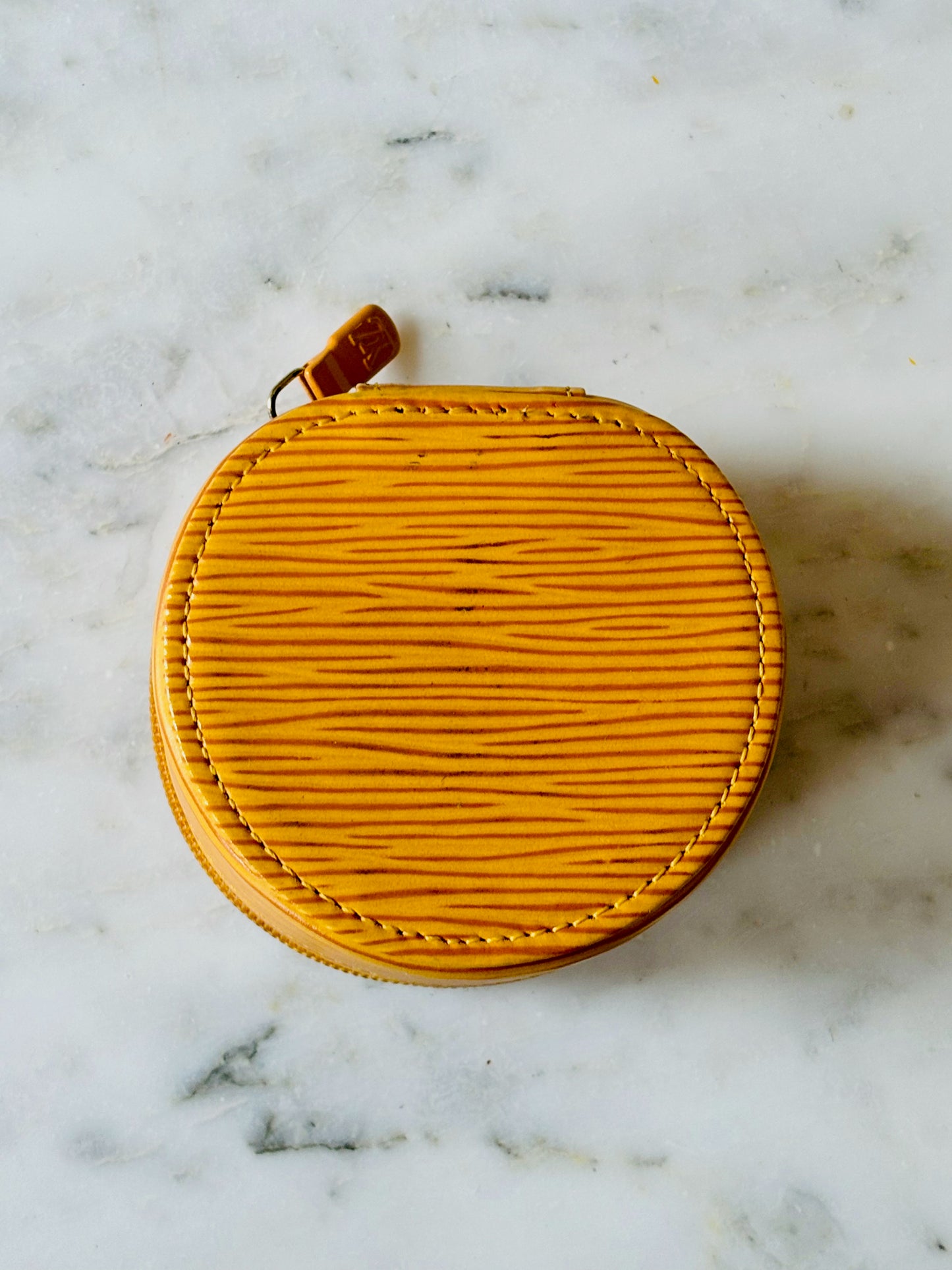 LOUIS VUITTON Boîte à bijoux
