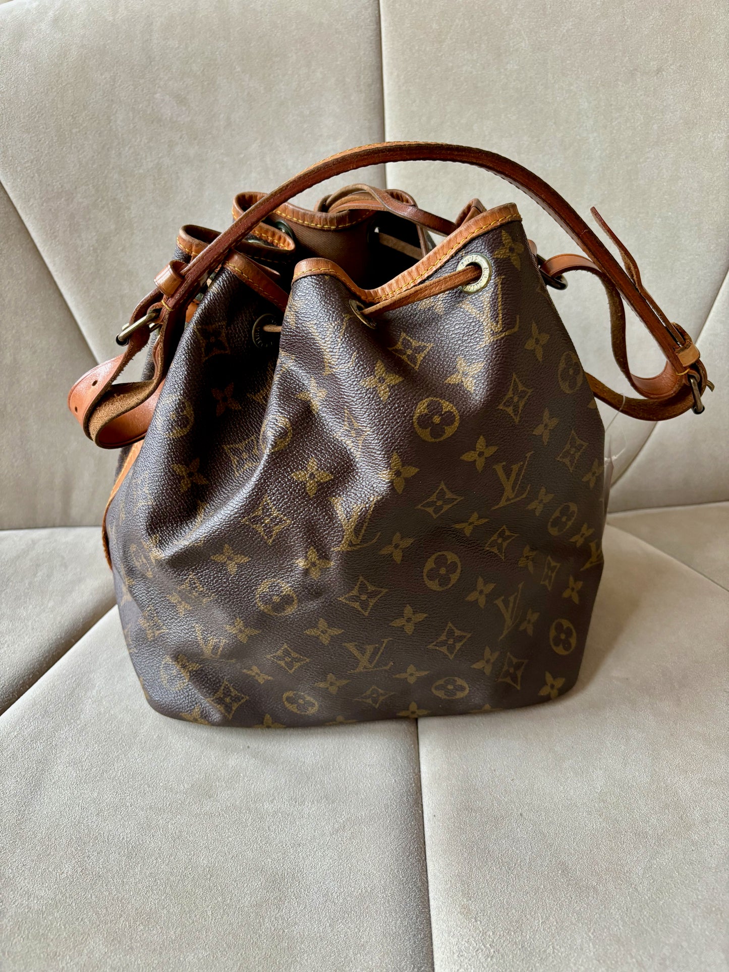 LOUIS VUITTON Sac Noé