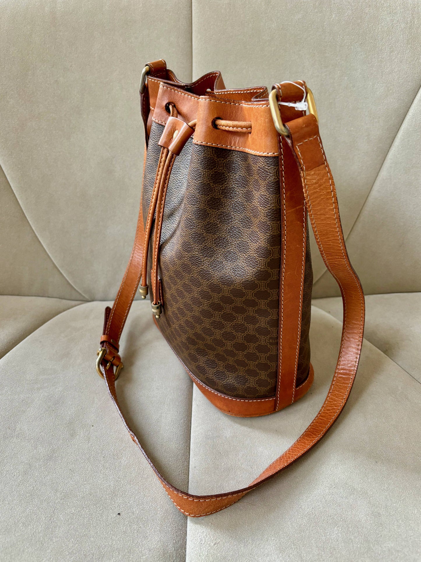 CÉLINE Sac Seau Triomphe