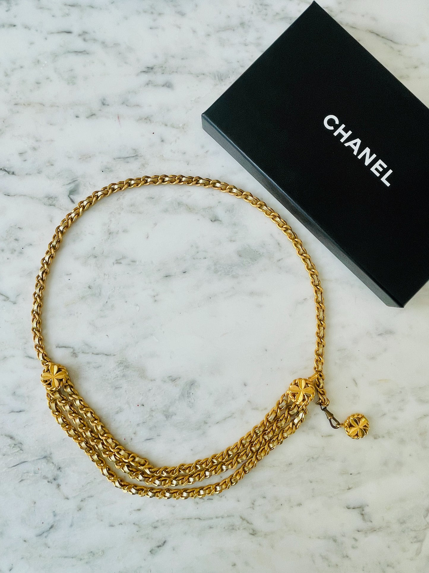 CHANEL Ceinture triple