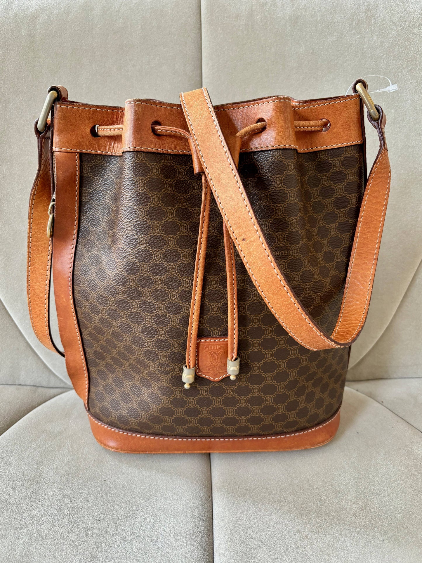 CÉLINE Sac Seau Triomphe