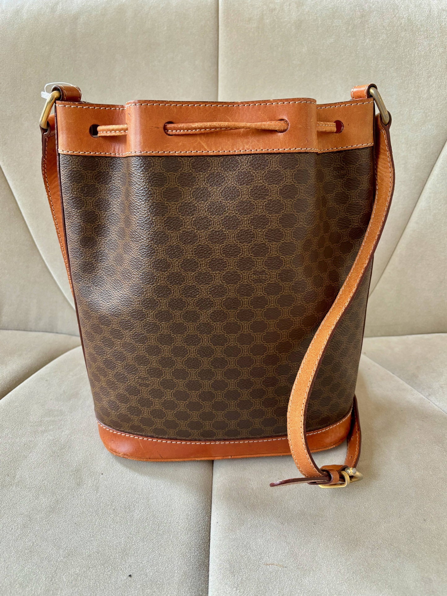 CÉLINE Sac Seau Triomphe