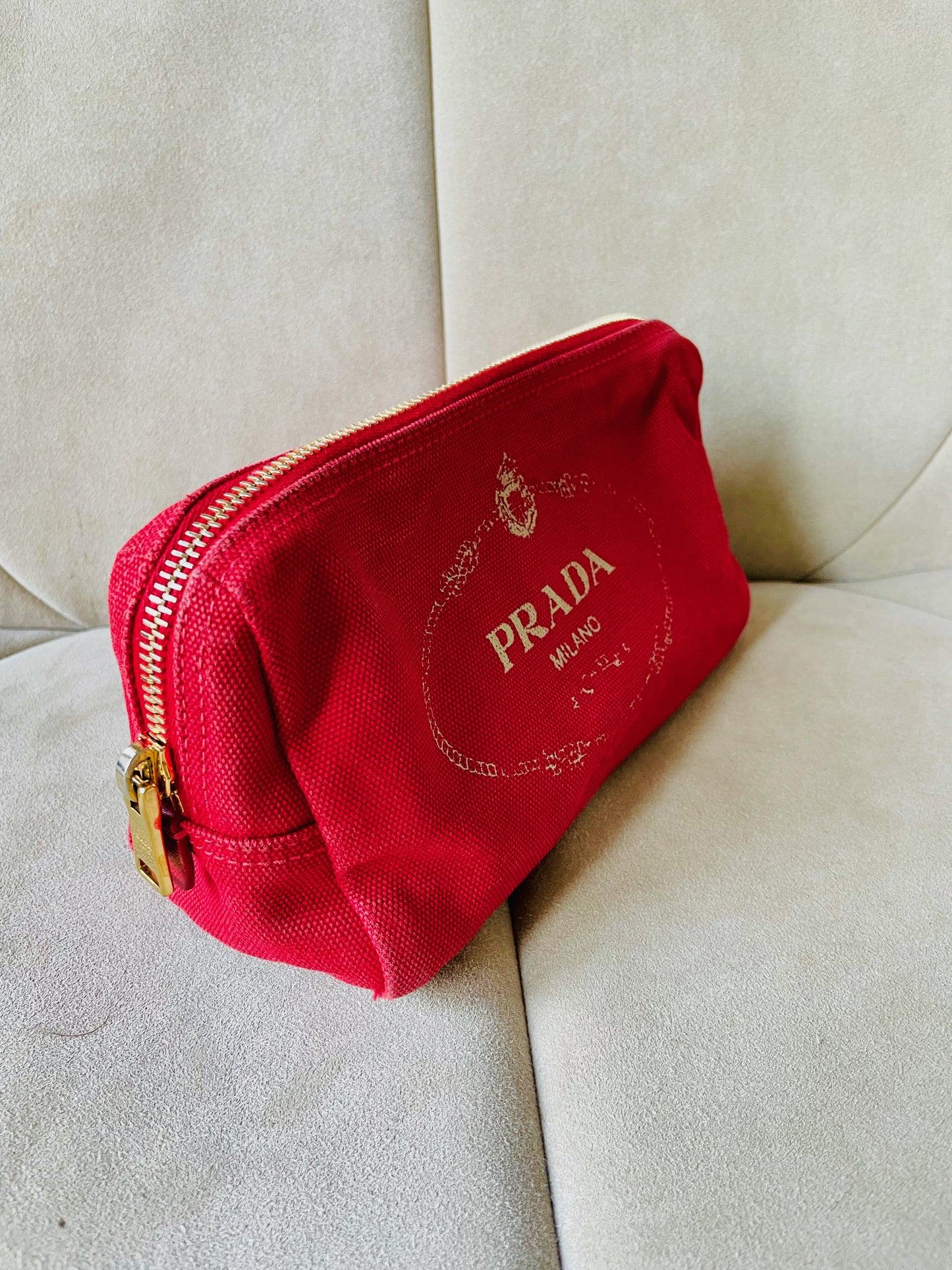PRADA Trousse